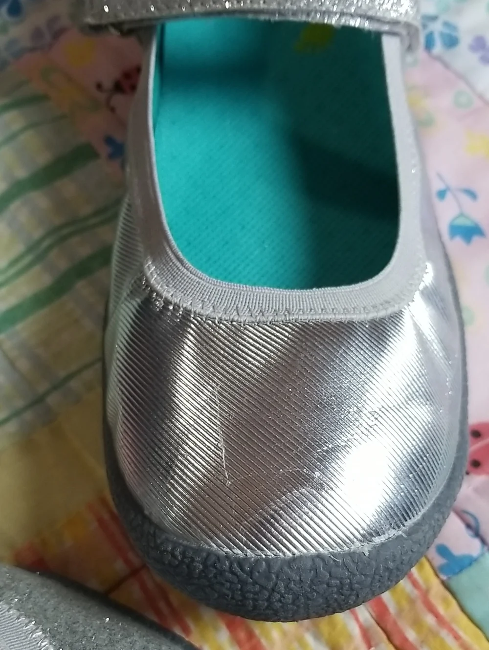 Chooze Silver Glitter Mary Jane Shoes Size 6 NWT But Imperfect Please See Photos